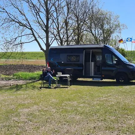 אתר קמפינג Wohnmobilstellplatz Nordseeliebe Direkt Am Deich - Dagebüll