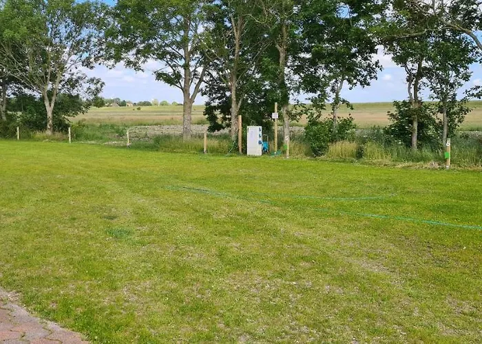 Wohnmobilstellplatz Nordseeliebe Direkt Am Deich - *